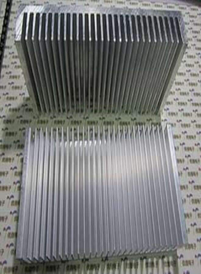 Generic Aluminum Heatsink Heat Sink Thermal Pad Transfer Blades Silver 24 strip